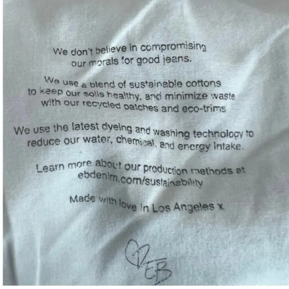 EB Denim Perfect Jean Shorts In Arlie Size 24 - Picture 6 of 9